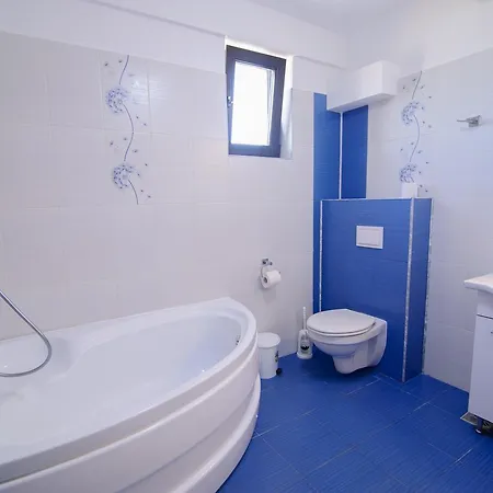 Mamaia Nord D5 Apartamento *